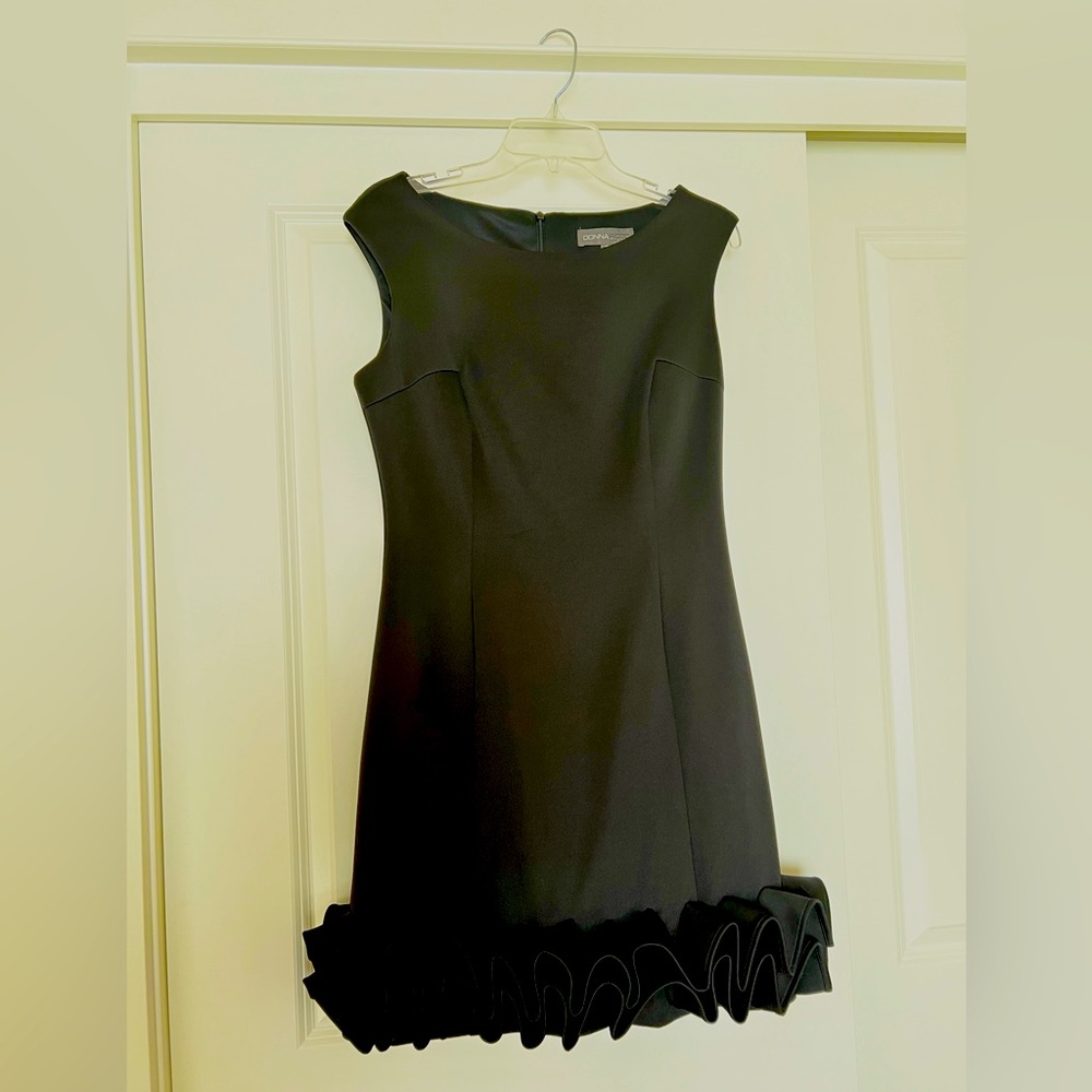 Donna Ricco New York Little Black Sleeveless Dress. Size 10. New, With Tags.